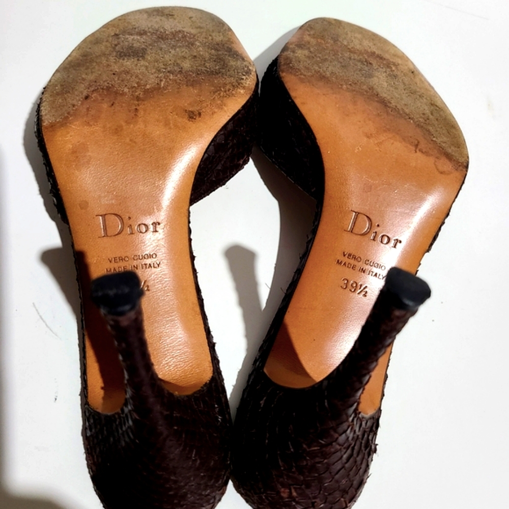 Dior Women's Deep Brown Textured Heels with Lock and Key - Picture 5 of 8
